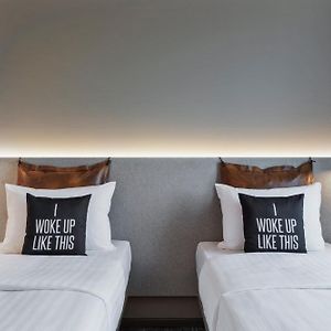 Zimmer mit zwei Einzelbetten
